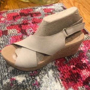 Clark’s Annadel Eirwyn wedge. Size 6.5